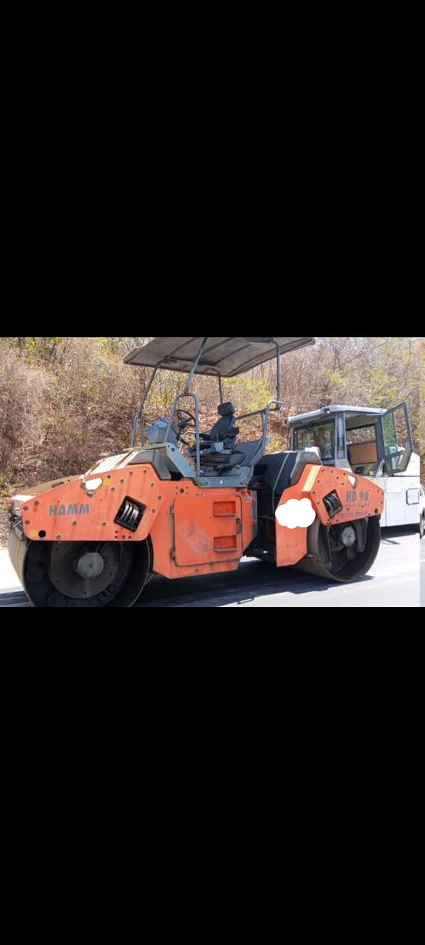 Rolo compactador duplo tandem Hamm HD90 ano 2010